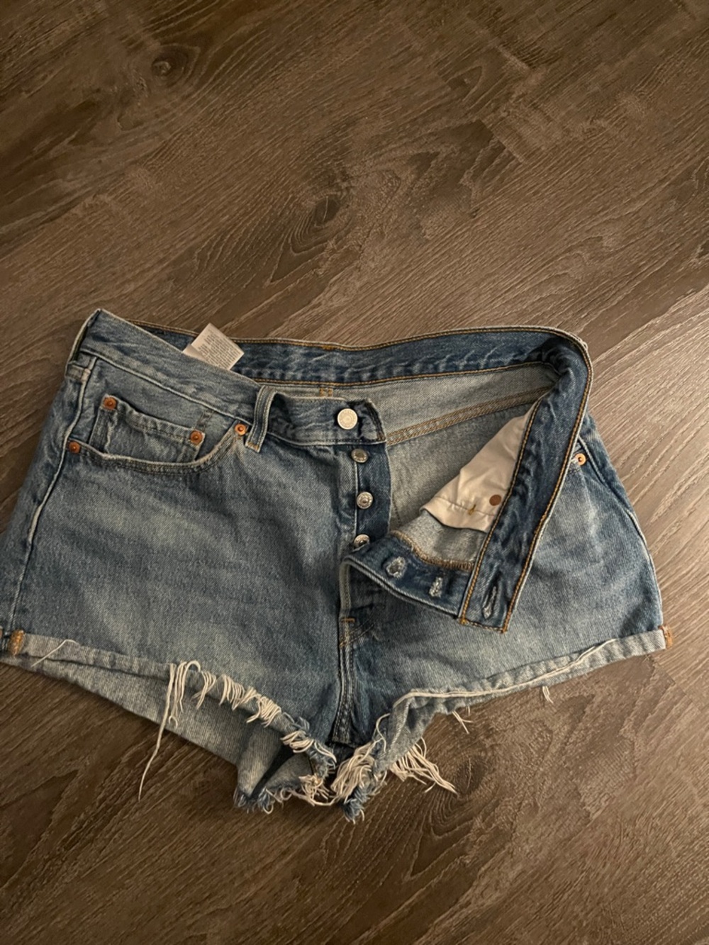 Levi’s Shorts W32 High Waisted Distressed Cut Off Denim Summer Vintage - Picture 3 of 7